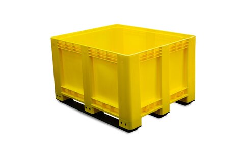 Big-Box 1200 x 1000 mm closed version with 3 skids yellow